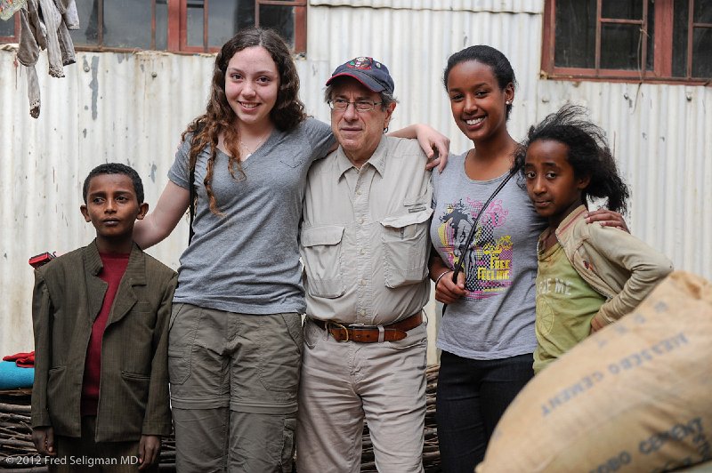 20120330_101544 Nikon D3S 2x3.jpg - Hannah (2nd from left) and Jeffrey Lynford (middle) pose with 2 offspring of the Kechene Pottery Group.  The lady (2nd from the right) is Betty Menelik, the daughter of Dr. Menelik